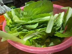 -虹兴砂锅店
