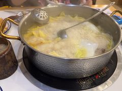 -朴小妹人参鸡汤火锅(长白山万达店)