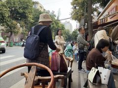 -老黄记手撕烤兔(玉林街店)