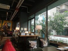 靠窗位-咖法森林·咖啡  酒吧(天河店)