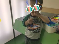 -爱睿思儿童早教亲子游泳(万象城店)