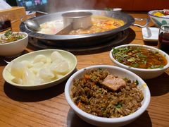 -佬土鹅肠火锅(解放路店)