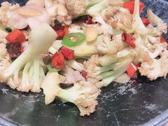 干锅有机花菜-溪林小馆(浦江城市生活广场店)