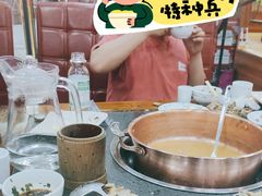-朴小妹人参鸡汤火锅(长白山万达店)