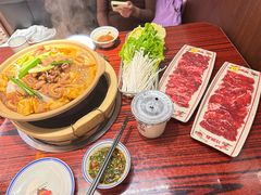 -沙胆彪炭炉牛杂煲(上海日月光广场店)