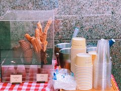 -上海半岛酒店·半岛精品店