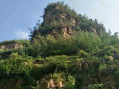 -大平台龙居瀑布旅游区