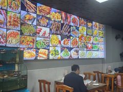 -兆辉木炭海鲜烧烤·海鲜小炒