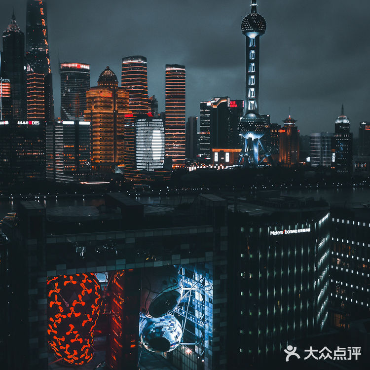 上海｜打卡北外滩最酷地标：魔都心脏[爱心]