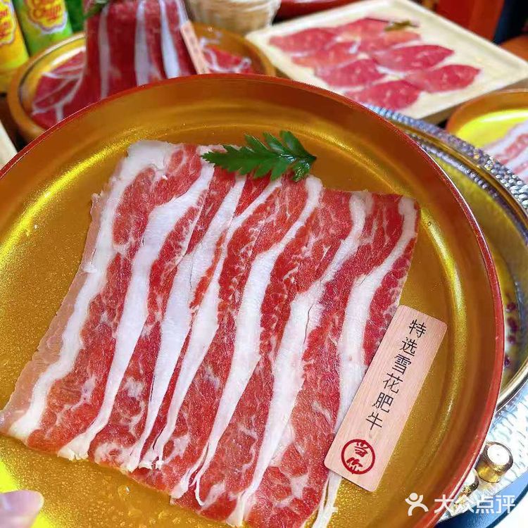 重庆探店|寿喜烧自助M级和牛 来你就赚啦😆