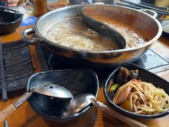 -呷哺呷哺 黄金牧场 (盛世天骄店)