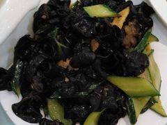 -巴依兄弟西域美食(机场店)