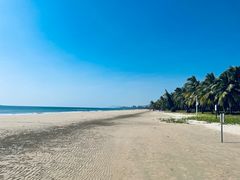 -三亚湾海居铂尔曼度假酒店