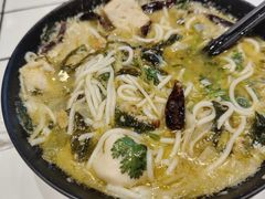 -肥汁米蘭香港米线(长宁来福士店)