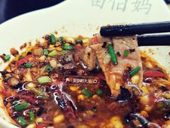 -苗伯妈酸汤火锅