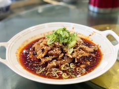 -石磨豆花家常菜·牦牛排土火锅