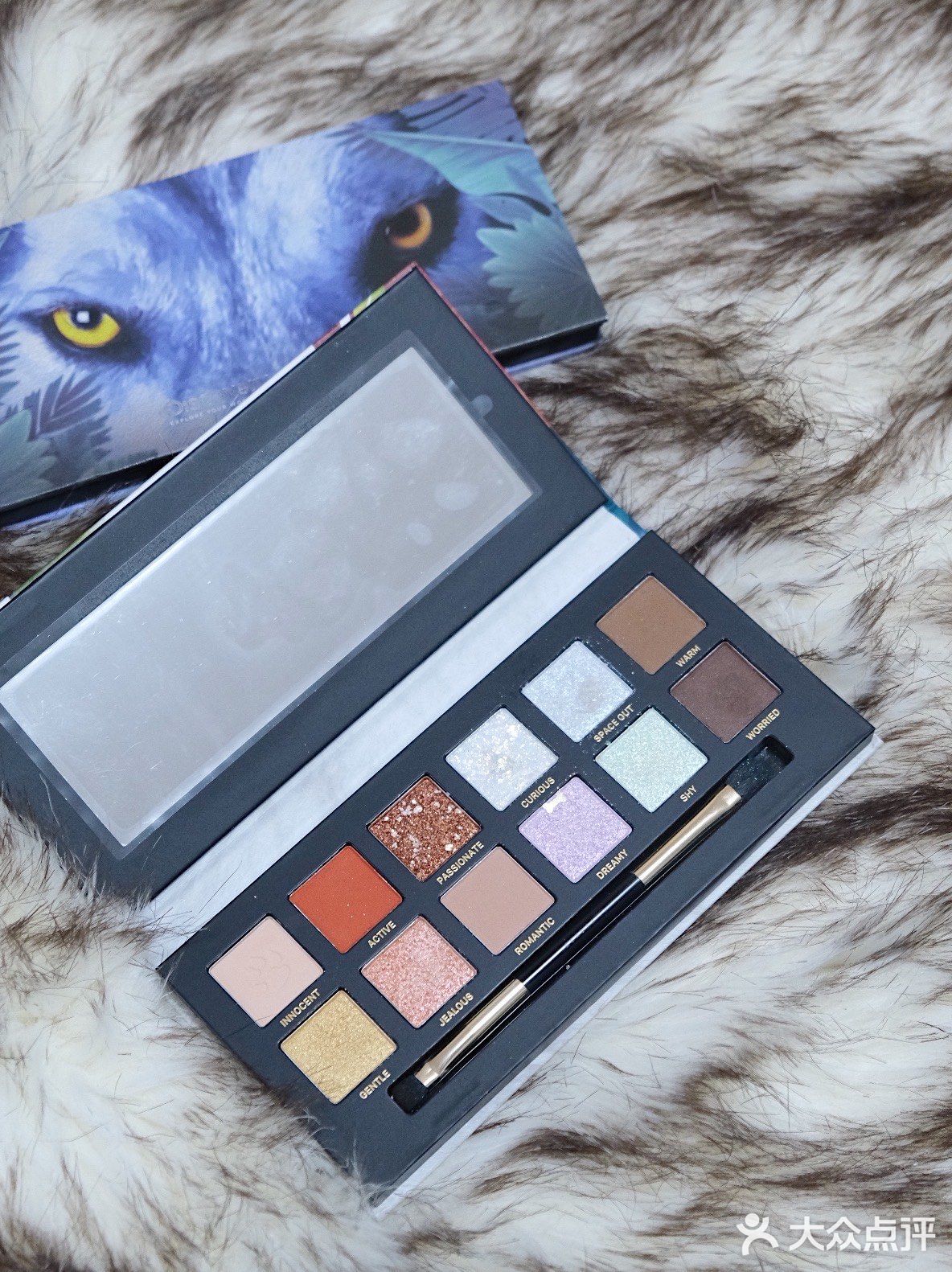 国货之光 | 完美日记眼影盘