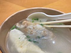粉丝单档汤-鲜得来排骨年糕(豫园店)