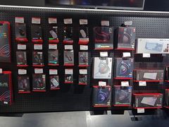 -ROG玩家国度(美罗城店)