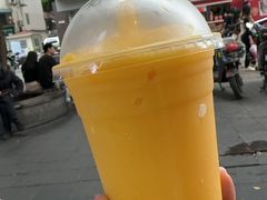 -大头虾越式风味餐厅(光明广场店)