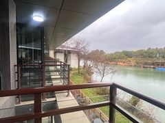 -上海怡沁园度假酒店