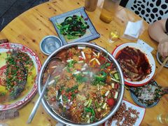 -牟记江湖特色重庆菜鱼蛋小龙虾黄鳝鸡腰(巴南区鱼洞鲁能店)