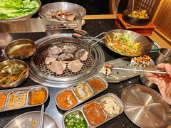 -韩烧牛中牛·甄选黑牛烤肉(黑金店)