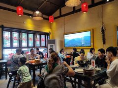 -富正毅三下锅·湘西韵味(天门山索道店)