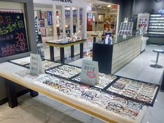 -简·爱眼镜(赛隆眼镜广场店)