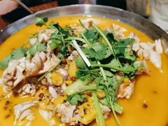 小米椒爱上蛙-先启半步颠小酒馆(白麓里店)