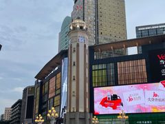 -八一路好吃街(雨田商务大厦店)