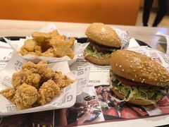 -The Habit Burger Grill 哈比特汉堡(爱琴海店)