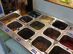 自助调料区-百品聚旋转火锅(号外店)