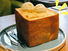 珍宝蜂蜜厚多士-去茶去餐厅(中央大街店)