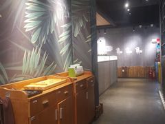 -肥肥虾庄·金牌油焖大虾(杨园滨江时代walk店)