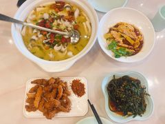 老坛黄金酸菜鱼-蜀腾川·火锅鱼.烤鱼(新世界城店)