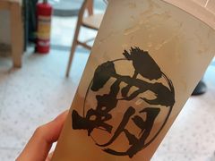 -霸王茶姬(泛海广场店)