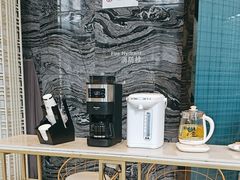 -武汉武昌站街道口华美达安可酒店