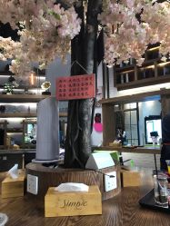 等待区-简影造型·自选烫染接发salon