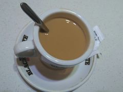 -潮庭港式茶餐厅·熊仔奶茶(同济广场店)