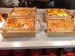 -言玖鲜火锅串串披萨自助(益田假日店)