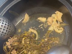 -野迹·石橄榄鸡·烧烤(新洲店)