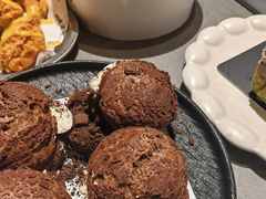 -W COLLECTIVE  DESSERT SHOP