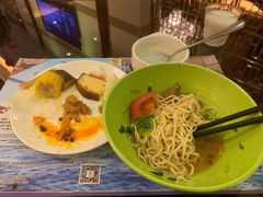 -扬子岛酒店(重庆洪崖洞解放碑店)