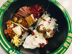 -有拈头成都市井火锅(老门东店)