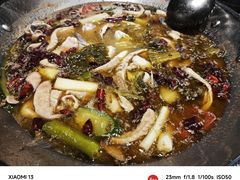 -小饕荟雅安贡椒鱼鲜馆(广福桥店)
