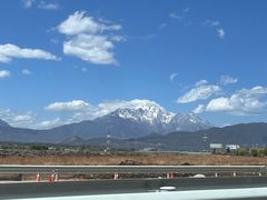 -丽江三义国际机场