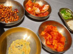 -草家酱蟹炭火烤肉店(珲春南路一店)