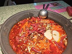 -鸿姐老火锅(静安店)