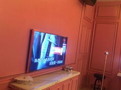 -范特西FANTASY量贩式KTV(民主广场店)